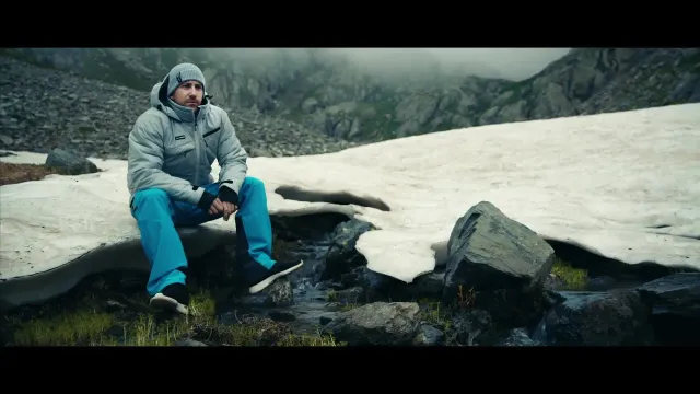 Mont Gele Gear - the transparent port of call for your ski travel agenda | British GQ