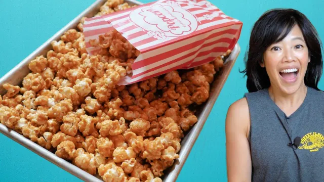 The Viral Caramel Popcorn Recipe I Can't Stop Eating