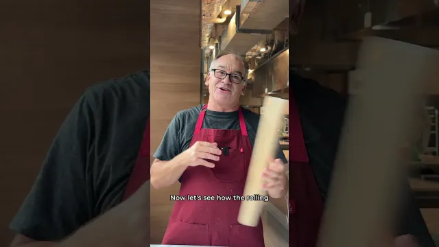 Shake Up the Way You Peel Garlic