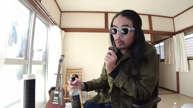 まだポッドキャストの問題が解決していないから、Youtubeでも見て、気長に待ってよ。