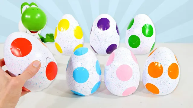 ¡Huevos sorpresa de Yoshi! ¡Aprende los colores y los animales en español e inglés!